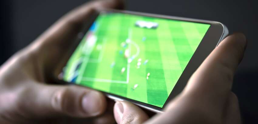 무료 스포츠중계의 진화, 콜라티비에서 PC 절전모드까지 — 새벽 축구 시청자의 생존 연대기